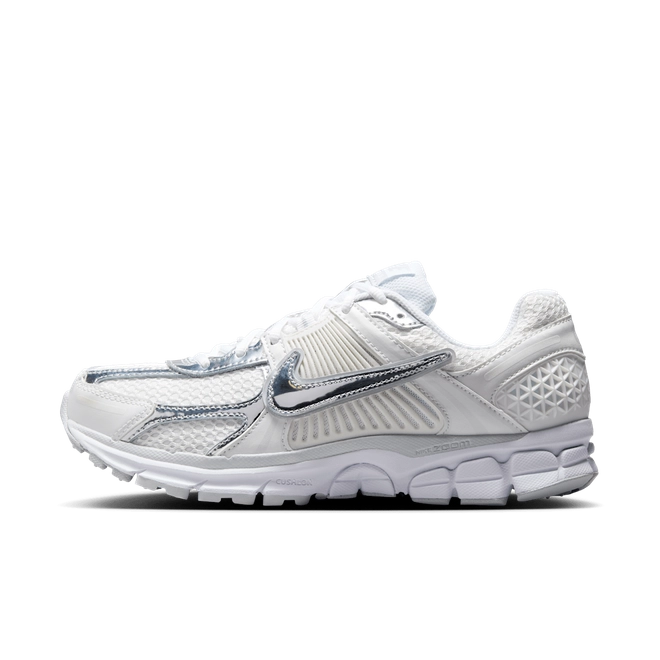 Nike Zoom Vomero 5 - White / Metallic Silver